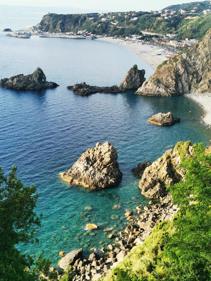 La Terrazza Di Rovaglioso Lägenhet Palmi Exteriör bild